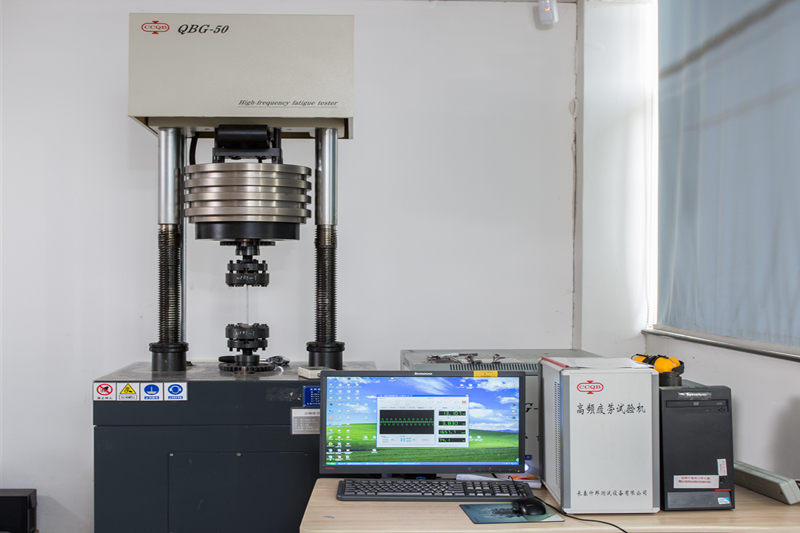 FREKENSA BILIND-WESTIYA-TESTING-MAŞÎN